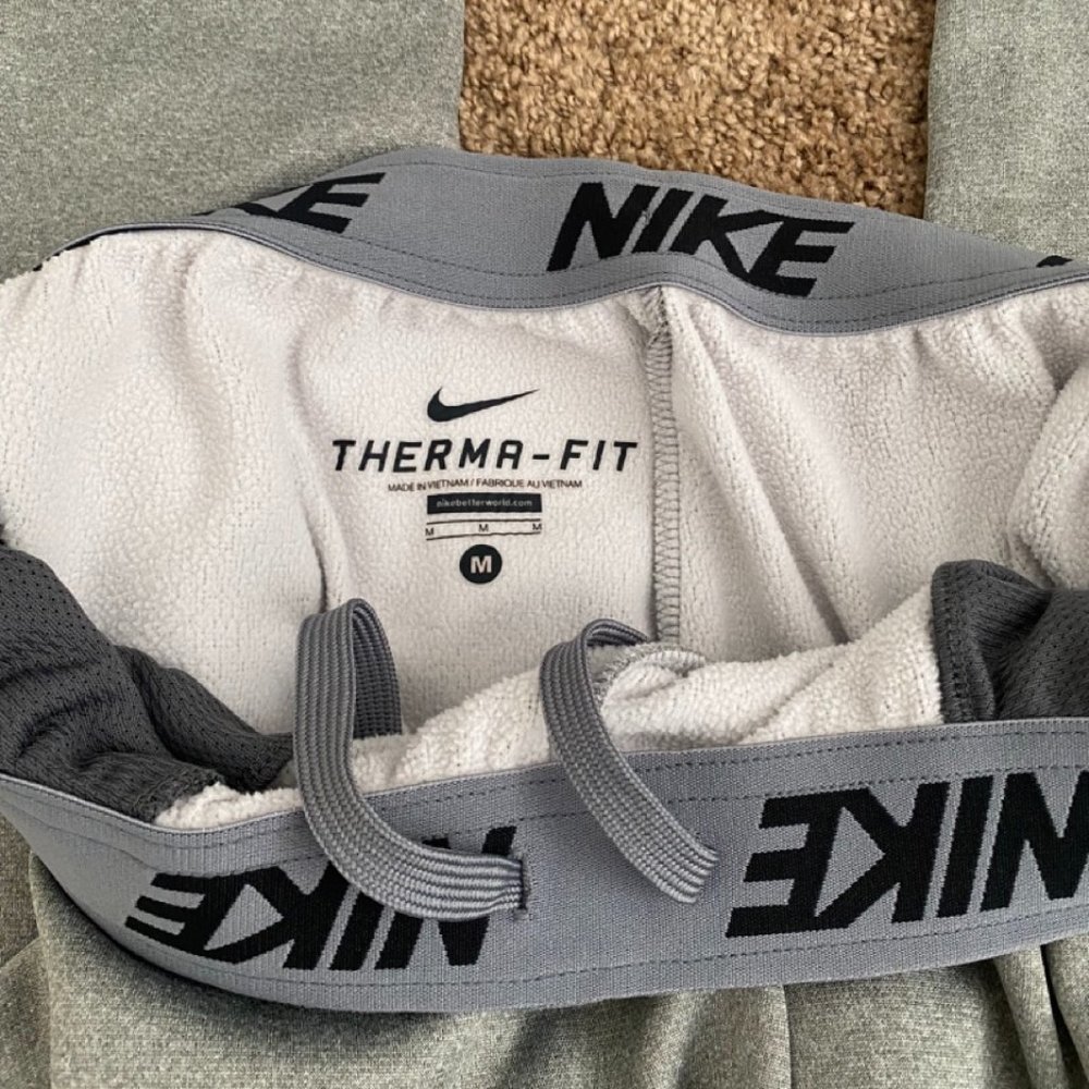 Nike Grey Therma-FIT Sweatpants